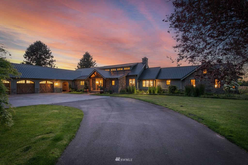 Image 1 of property listing at 16639 Dunbar Road, Mount Vernon, WA 98273
