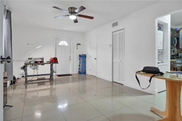 7225 SW 21st Street, Miami, FL 33155