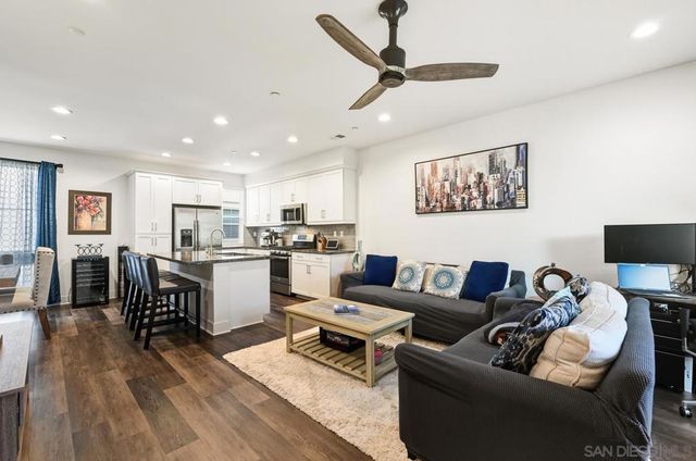 2225 Element Way 2, Chula Vista, CA 91915