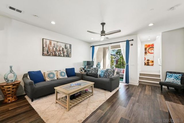 2225 Element Way 2, Chula Vista, CA 91915