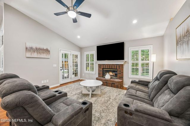 12513 GATELY OAKS Lane E, Jacksonville, FL 32225