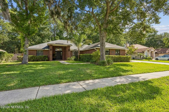 12513 GATELY OAKS Lane E, Jacksonville, FL 32225