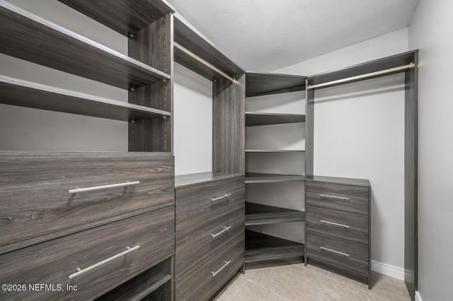 12513 GATELY OAKS Lane E, Jacksonville, FL 32225