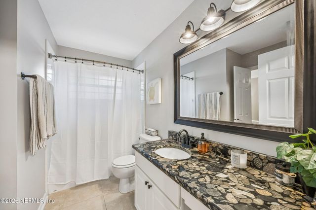 12513 GATELY OAKS Lane E, Jacksonville, FL 32225