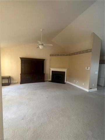 2721 Bridgeport Drive, Winston-salem, NC 27103