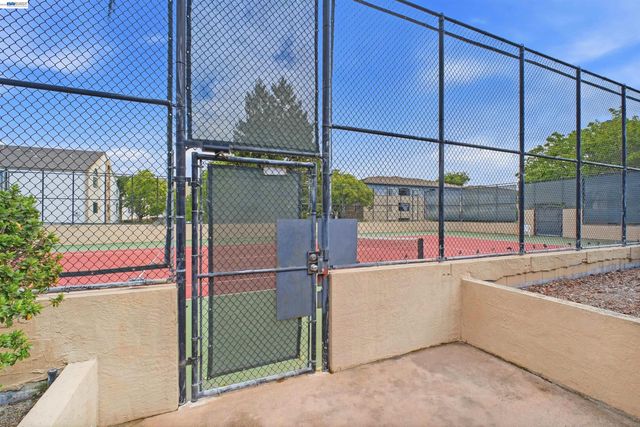 39078 Guardino Dr 208, Fremont, CA 94538