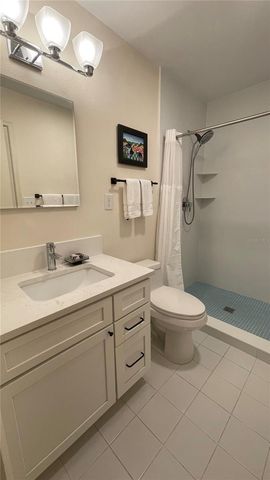 2708 SW 14TH DRIVE 220, Gainesville, FL 32608