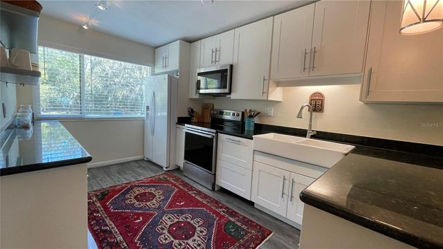 2708 SW 14TH DRIVE 220, Gainesville, FL 32608