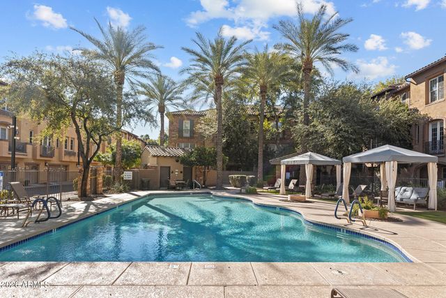 2454 E ROMA Avenue, Phoenix, AZ 85016