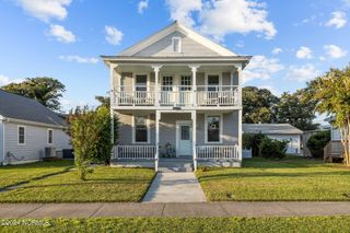 1406 Evans Street A, Morehead City, NC 28557