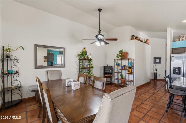 20648 N 8TH Street, Phoenix, AZ 85024