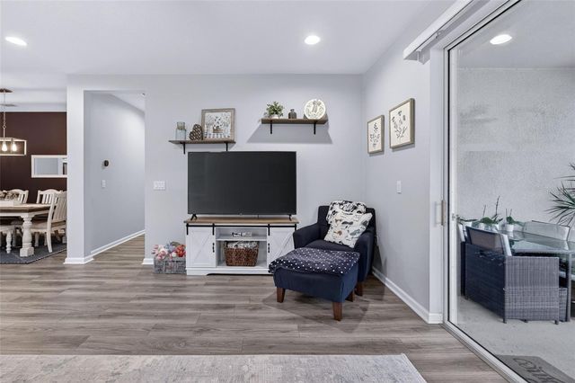 11404 BLUE WOODS DRIVE, Riverview, FL 33569