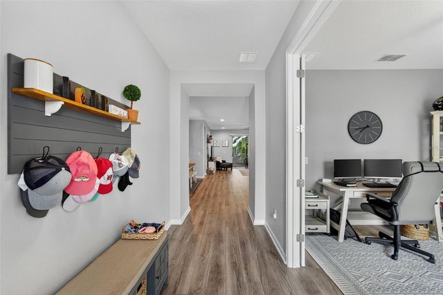 11404 BLUE WOODS DRIVE, Riverview, FL 33569