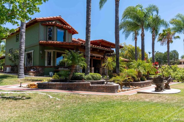 3097 Green Heather Lane, Fallbrook, CA 92028