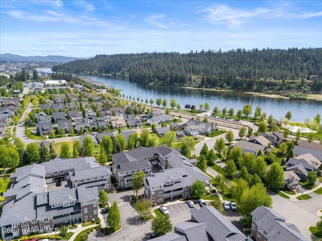 4445 Greenchain LOOP, APT 3, Coeur d'Alene, ID 83814 property photo