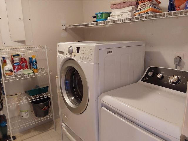 3730 PINEBROOK CIRCLE 404, Bradenton, FL 34209