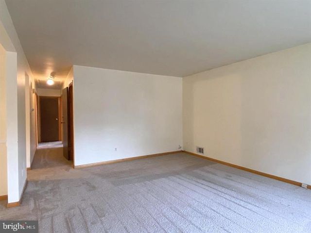 3300 UPTON RD, Baltimore, MD 21234