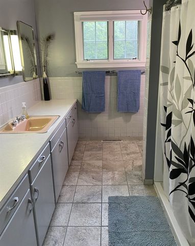 116 Teacher Road, Jamaica, VT 05343