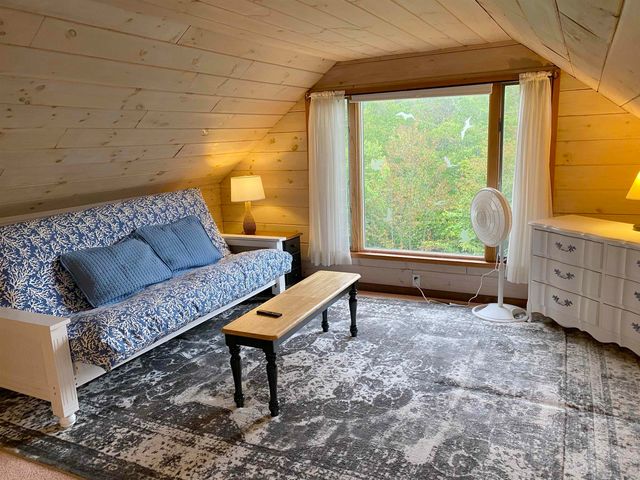 116 Teacher Road, Jamaica, VT 05343
