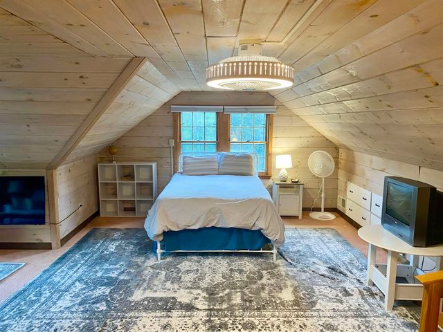 116 Teacher Road, Jamaica, VT 05343