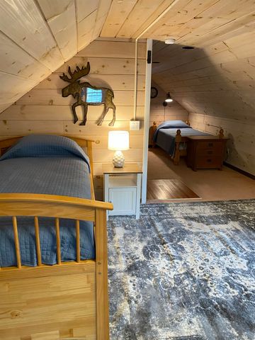 116 Teacher Road, Jamaica, VT 05343