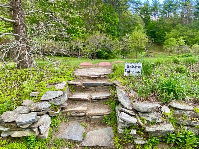 116 Teacher Road, Jamaica, VT 05343
