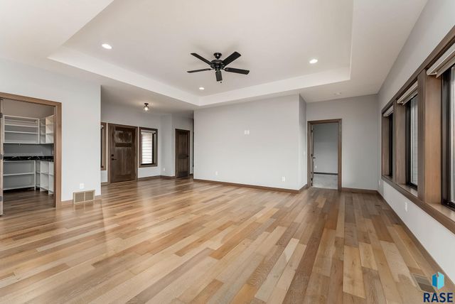 27575 475th Ave Avenue, Worthing, SD 57077