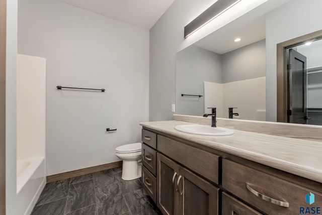 27575 475th Ave Avenue, Worthing, SD 57077