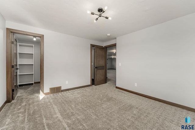 27575 475th Ave Avenue, Worthing, SD 57077