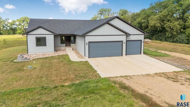 27575 475th Ave Avenue, Worthing, SD 57077