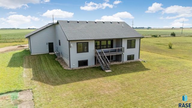 27575 475th Ave Avenue, Worthing, SD 57077