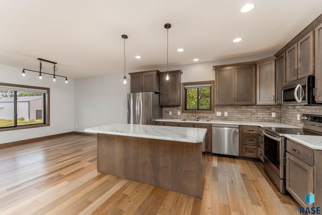 27575 475th Ave Avenue, Worthing, SD 57077