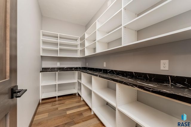 27575 475th Ave Avenue, Worthing, SD 57077