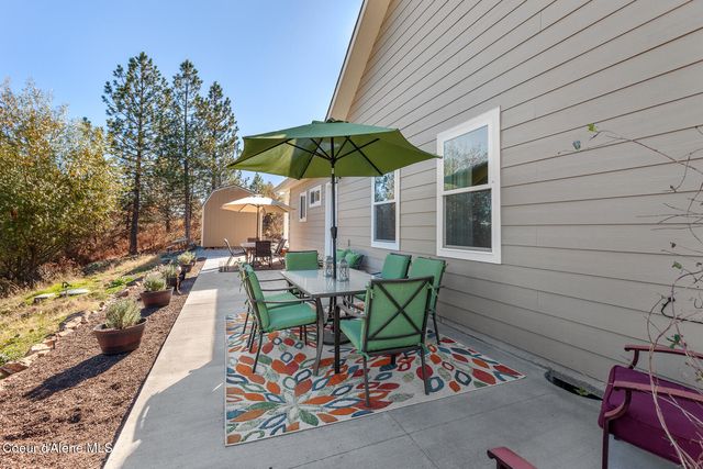 10824 N Payment Peak Rd, Hauser, ID 83854