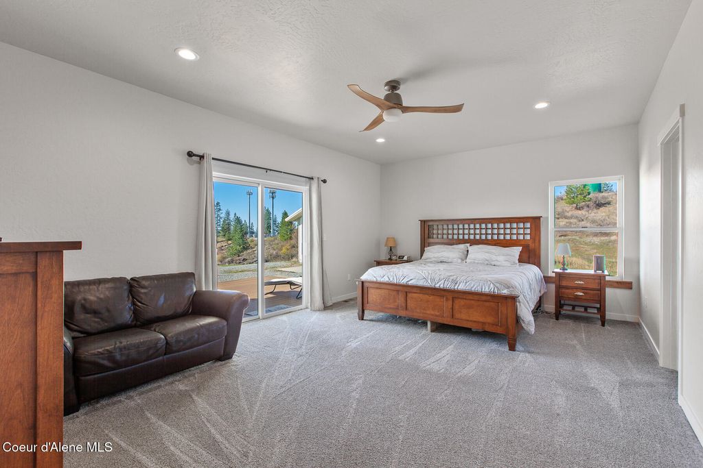 10824 N Payment Peak Rd, Hauser, ID 83854 photo 12