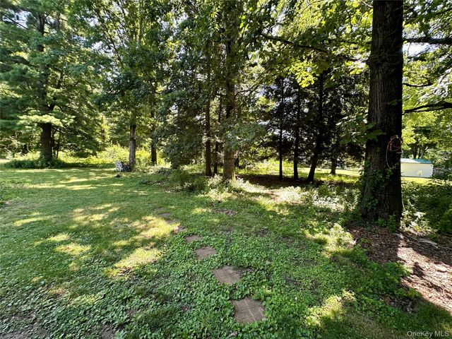 18 Wicks Avenue, Pine Plains, NY 12567