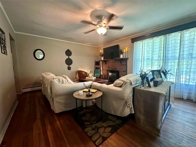 18 Wicks Avenue, Pine Plains, NY 12567