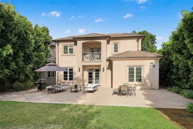 1201 S 10th Ave, Arcadia, CA 91006