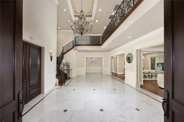 1201 S 10th Ave, Arcadia, CA 91006