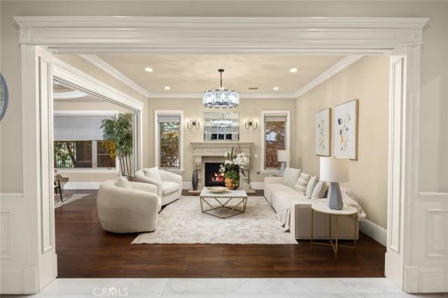 1201 S 10th Ave, Arcadia, CA 91006