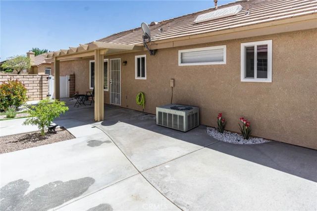 11342 Sawgrass Bend, Apple Valley, CA 92308