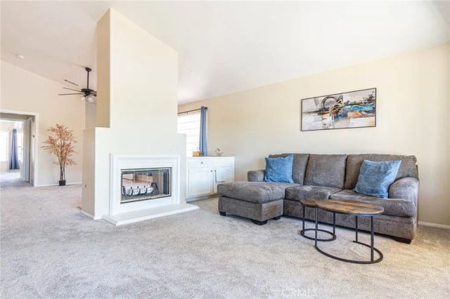 11342 Sawgrass Bend, Apple Valley, CA 92308