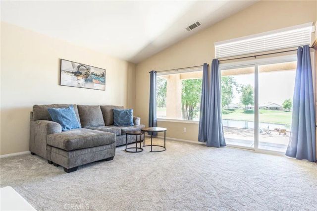 11342 Sawgrass Bend, Apple Valley, CA 92308