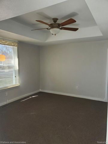 1918 7th, Port Huron, MI 48060