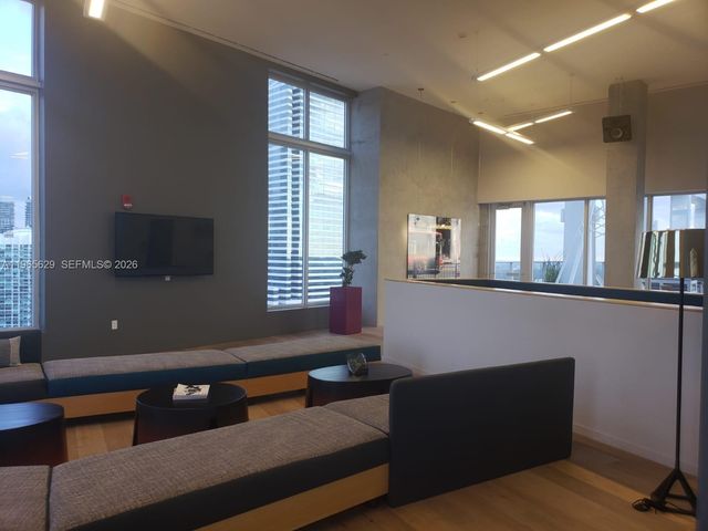 151 SE 1st St 1808, Miami, FL 33131