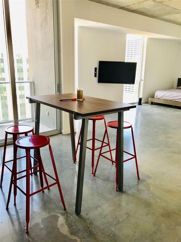 151 SE 1st St 1808, Miami, FL 33131