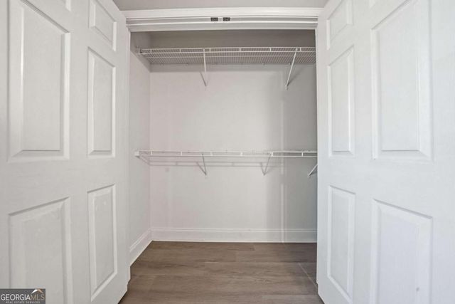 1240 Pinedale Circle NW, Conyers, GA 30012