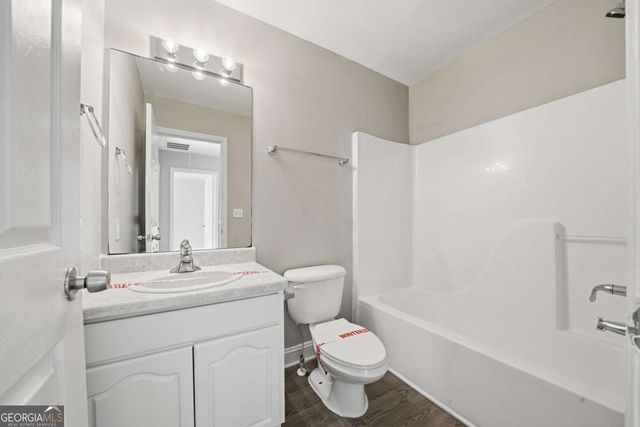 1240 Pinedale Circle NW, Conyers, GA 30012