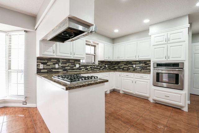 1007 Maranon Lane, Houston, TX 77090