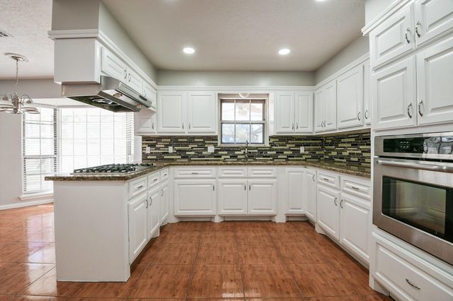 1007 Maranon Lane, Houston, TX 77090